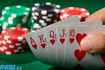 Tìm hiểu chi tiết về Poker cho người mới tại Fun88